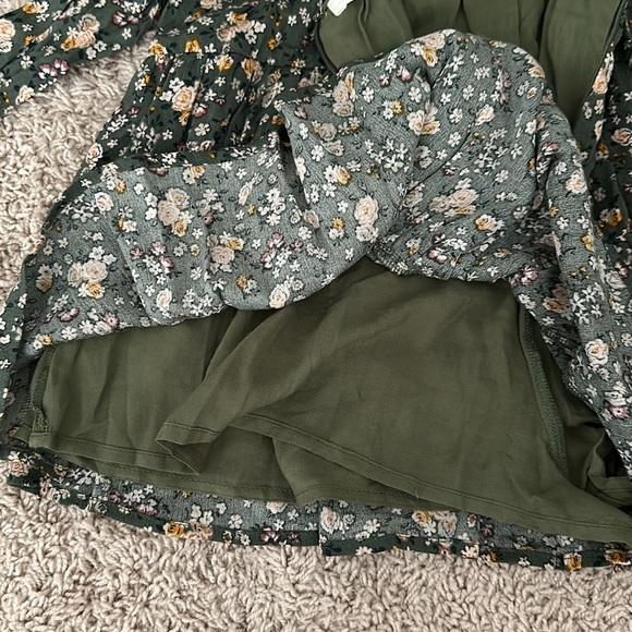 Floral dress romper - Picture 5 of 5